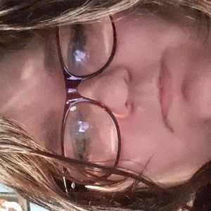 Meet your Posher, Becky